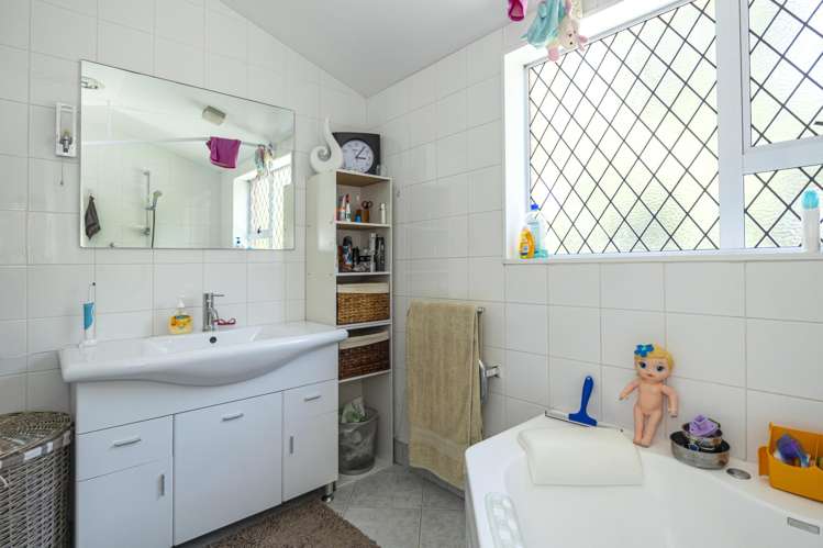 1 Aker Road Winchester_14