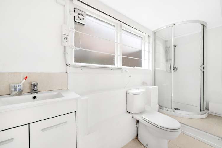 53 Bradbury Road Botany Downs_13