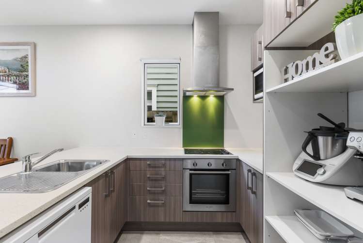 83 Grove Road Papakura_11