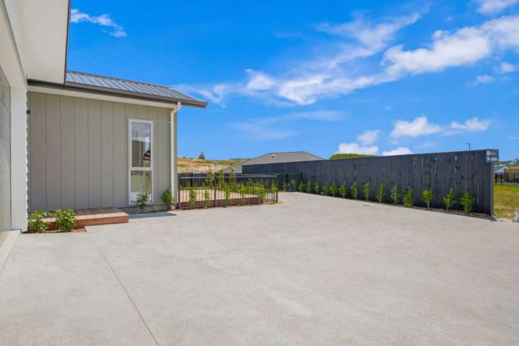 28 Tukutata Crescent Milldale_4