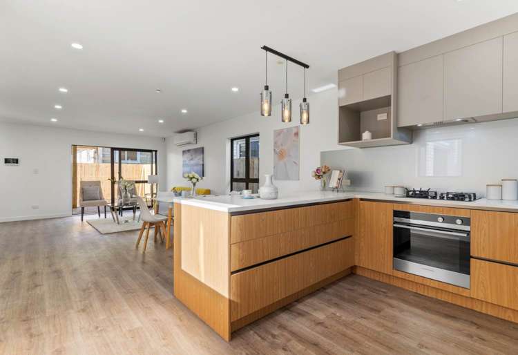 82b Gloucester Road Manurewa_9