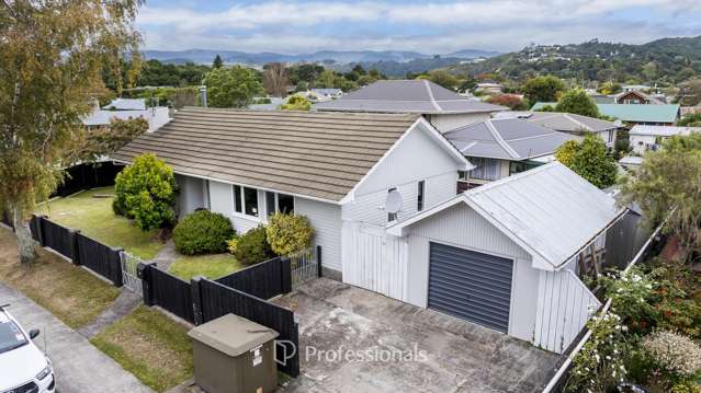 35 Whirinaki Crescent Heretaunga_1