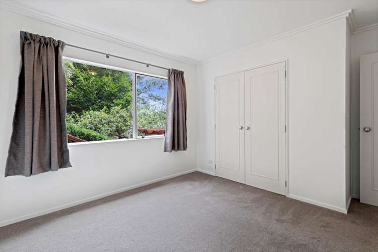 2/81 Spinella Drive Bayview_10