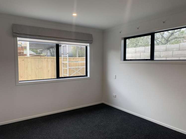 2/65 Aberdeen Drive 1057_6