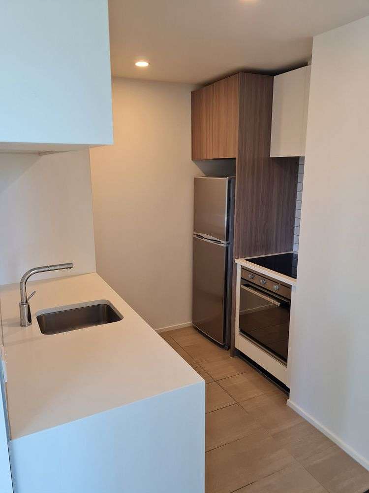 804/18 St Martins Lane Grafton_9