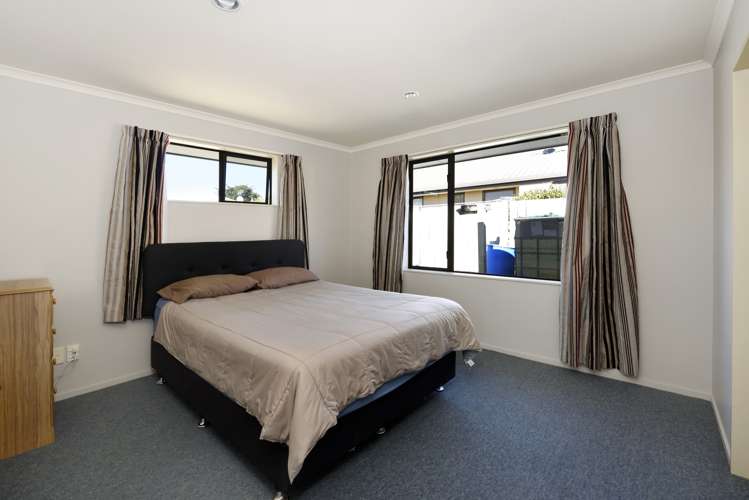 70 Starveall Street Brightwater_6