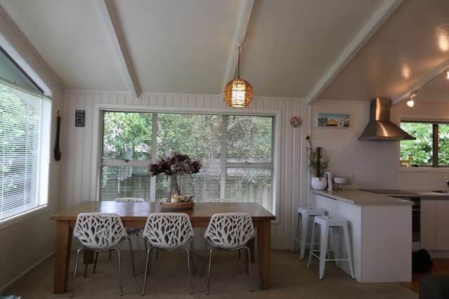 1/62 Rawhiti Road One Tree Hill_4