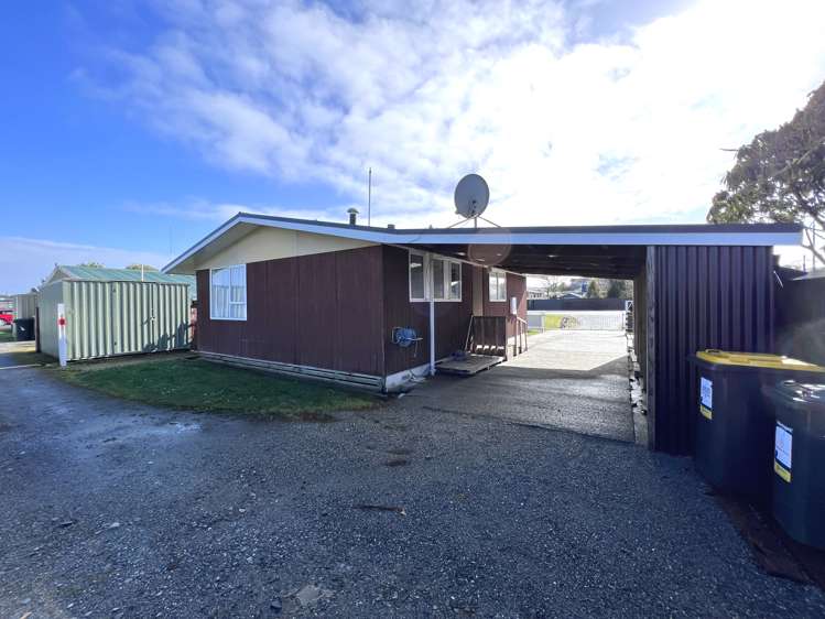 225 Stafford Street Hokitika_13