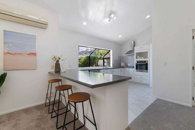 2/74 Simmental Crescent Somerville_4