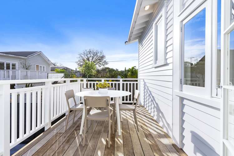 82 Lancaster Road Beach Haven_9