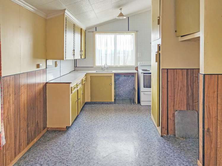 16 Leader Street Riverton_8