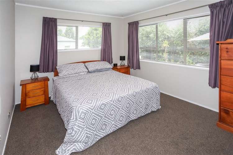 49 Lakeside Drive Pahurehure_14