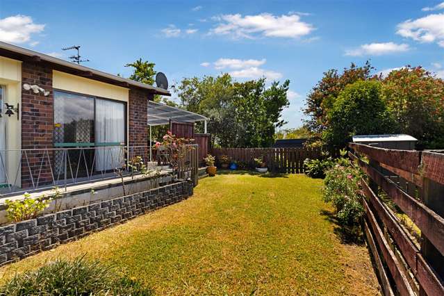 3/86 Roberts Road Te Atatu South_3