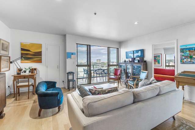 8d/8 Howe Street Freemans Bay_1