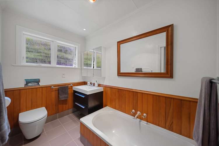 17 St Andrews Road Epsom_7