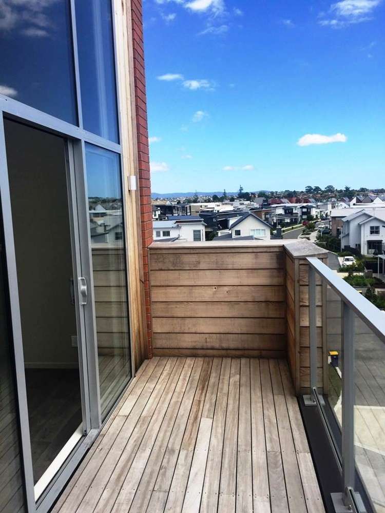 302c/160 Hobsonville Point Road Hobsonville_8