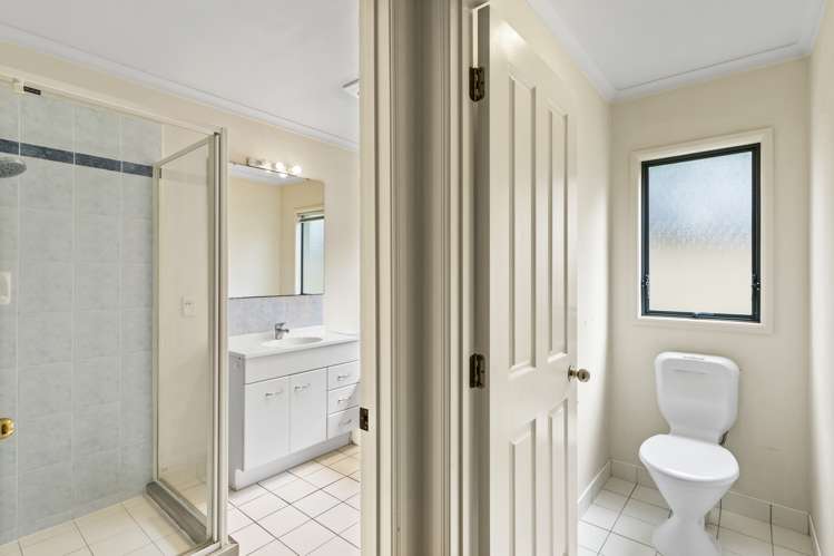 92 Bluebird Crescent Unsworth Heights_9