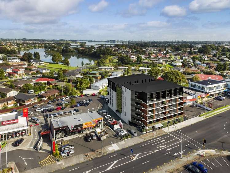79 Great South Road Papakura_7
