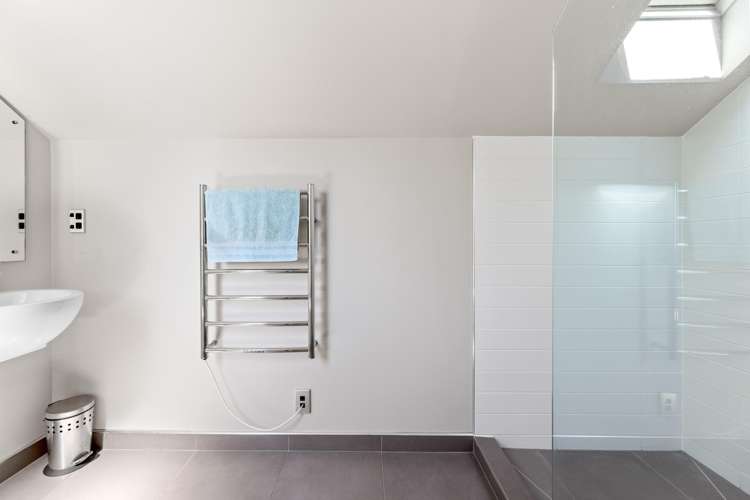 17A Smith Street Akaroa_22