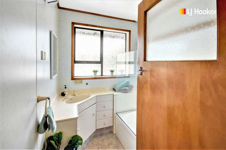 14 High Street Mosgiel_8