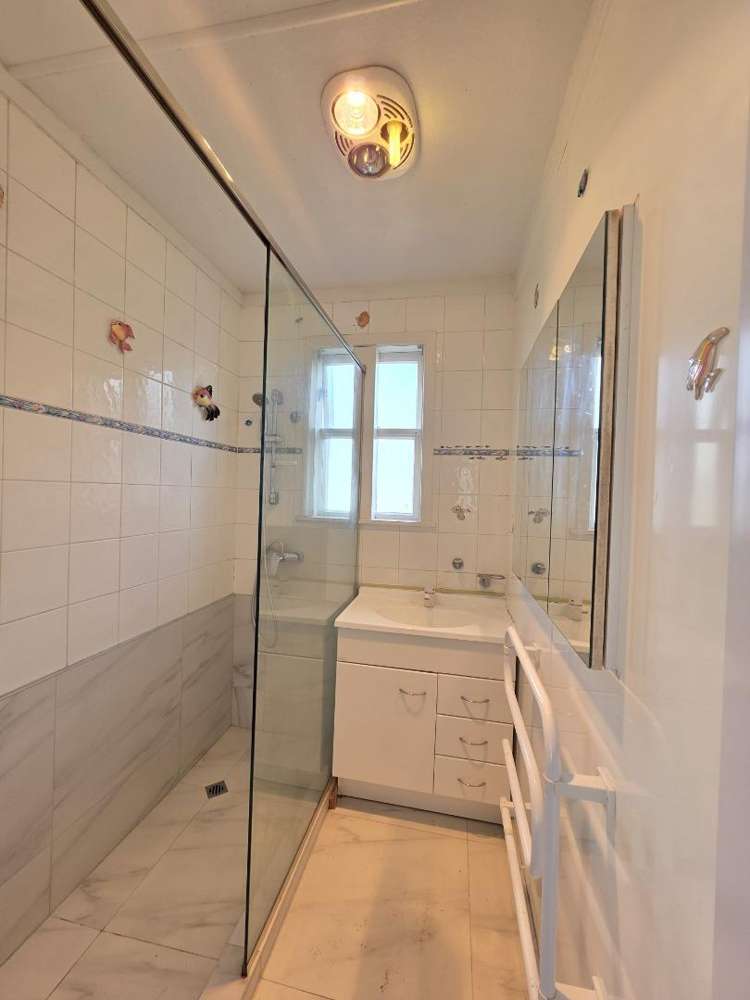 20 Renton Road Mount Albert_10