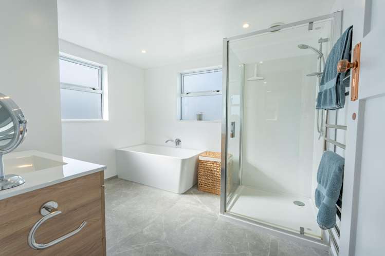 19 Burgess Street Pleasant Point_21