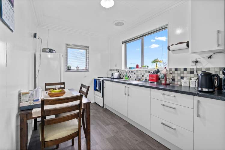 62 Saint Andrew Street Windsor_9