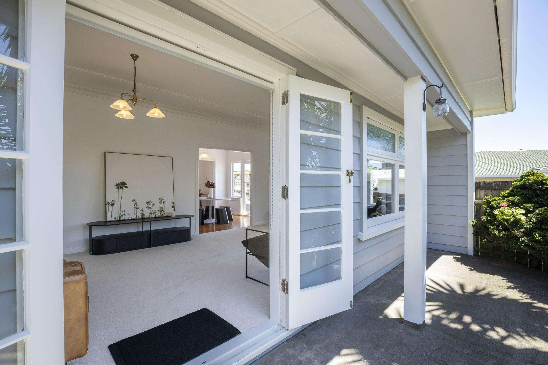 40 Tukapa Street Westown_0