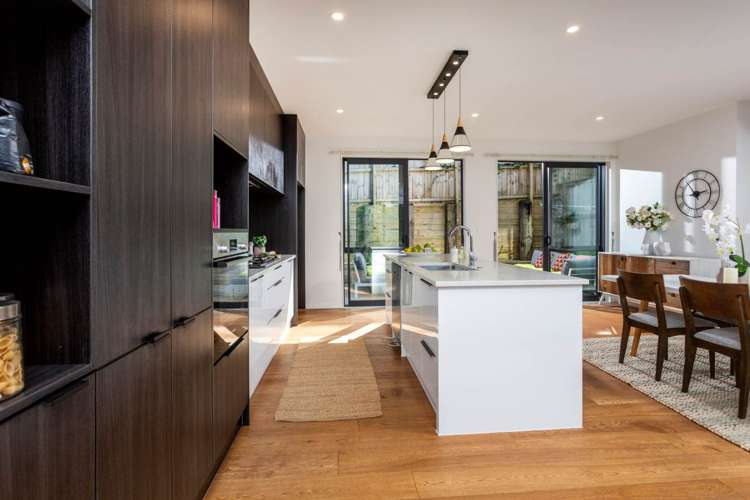 4/4 McQuoid Place Glenfield_10