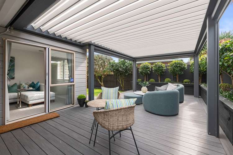 17 Lushington Place Huntington Park_10