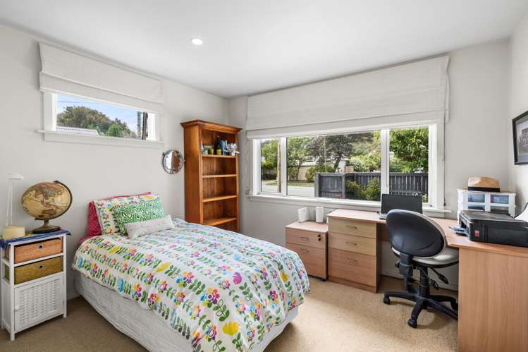 24 Bay View Road Moncks Bay_13