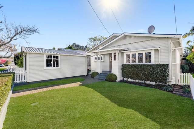 15 Greenfield Road Epsom_2
