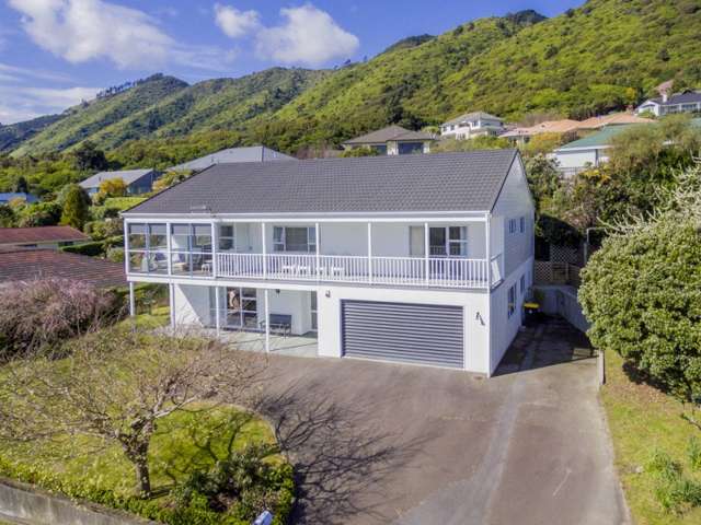 21 Amokura Street Waikanae_2