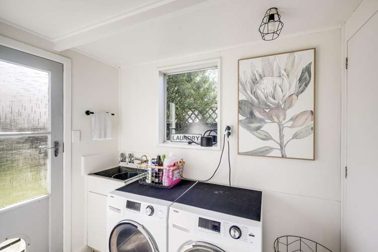 20A Laurent Place Greenmeadows_10