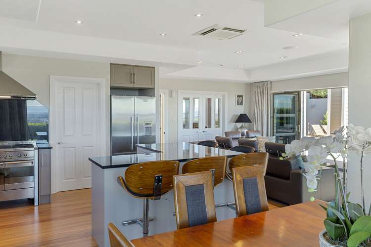 3 Roystone Way Huntsbury_16