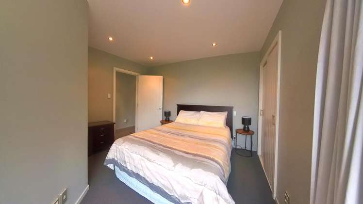 15A Tenby Street Moeraki_14