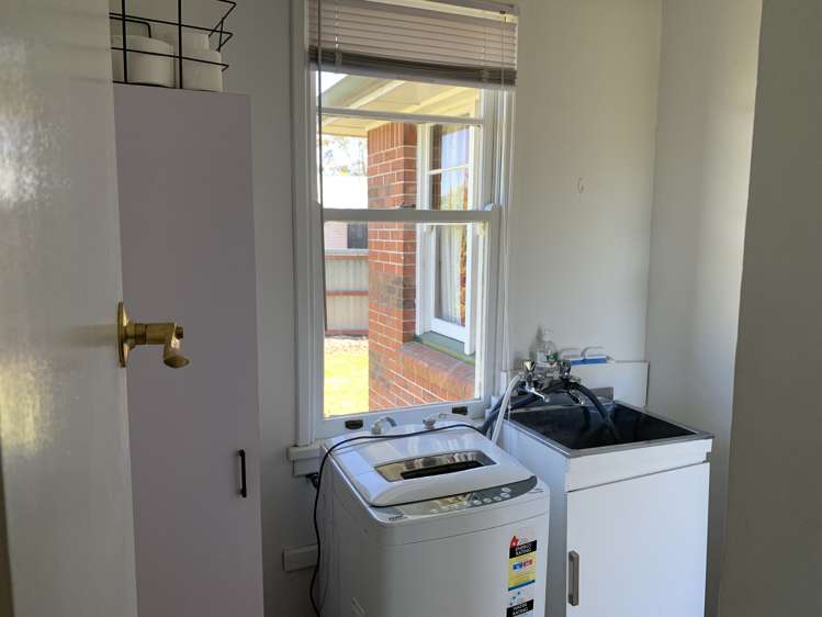 8 Andrew Street Allenton_14