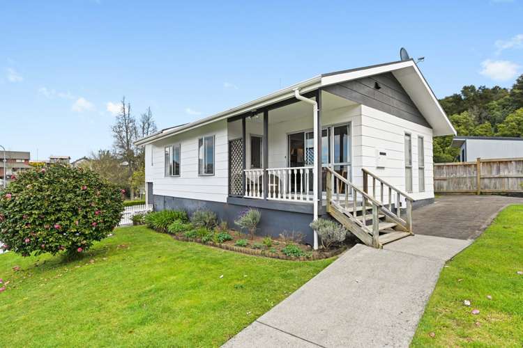 1 Birch Hill Place Dinsdale_14