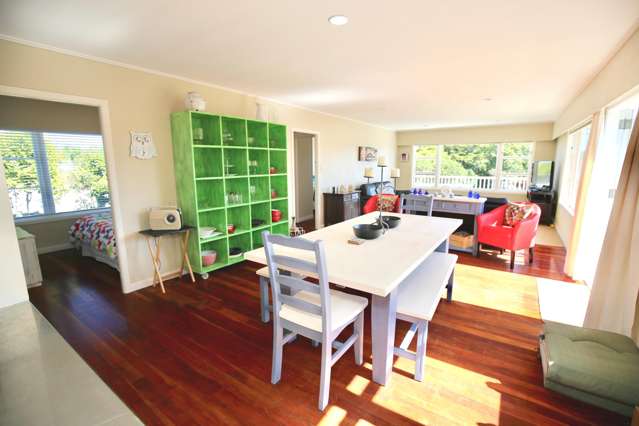 24 Lily Street Raglan_2