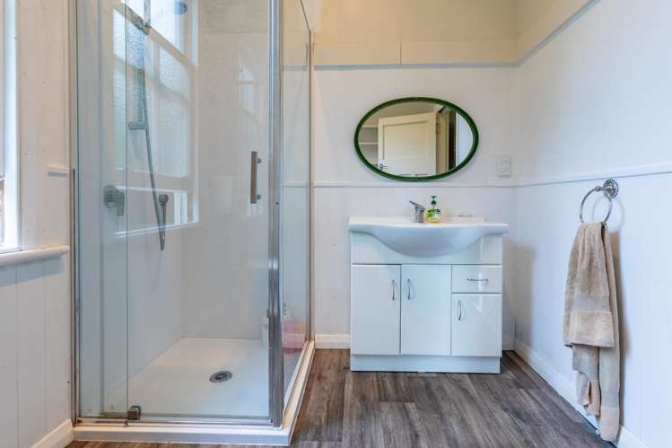 6 Carlson Street Dannevirke_12