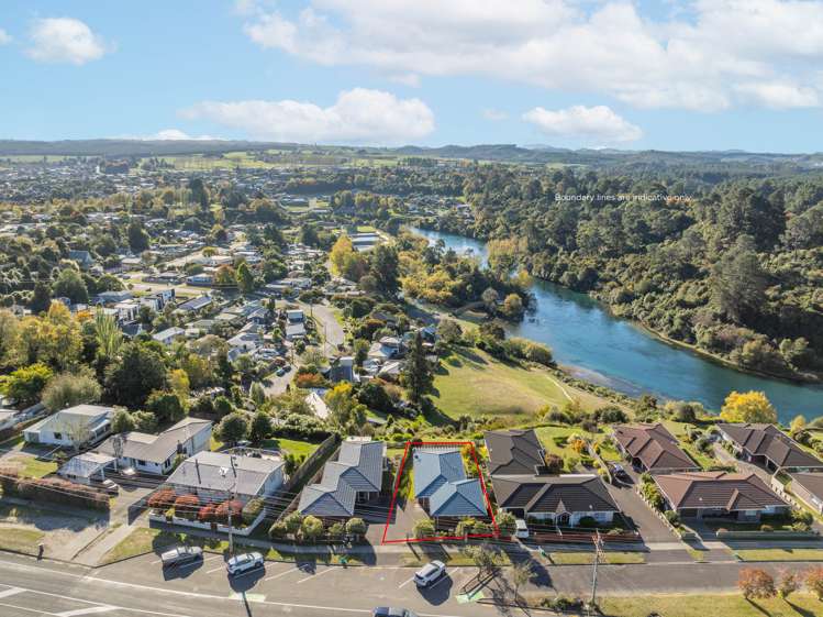 2/174 Spa Road Taupo_14