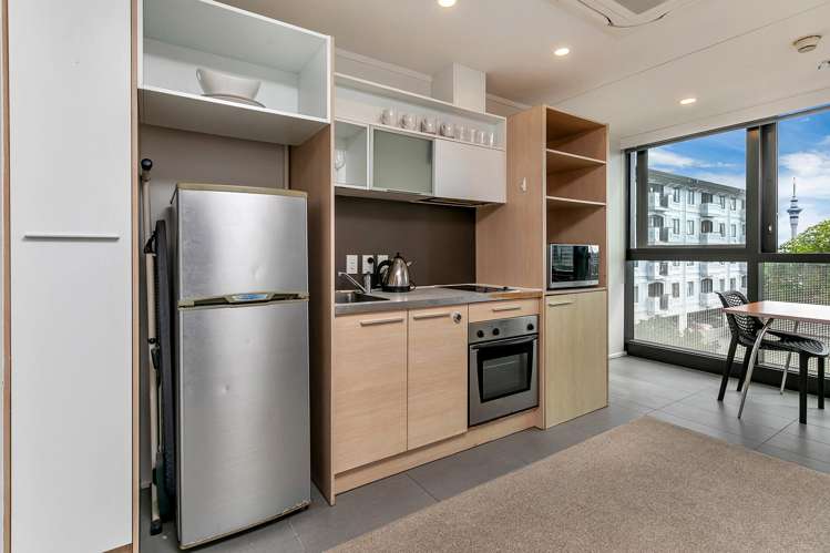 4b/16 Burton Street Grafton_7