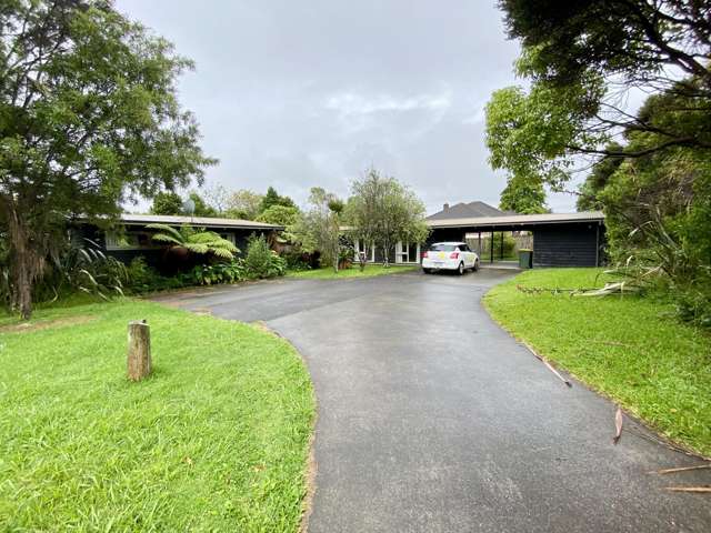 Spacious Family Home in Te Atatu South