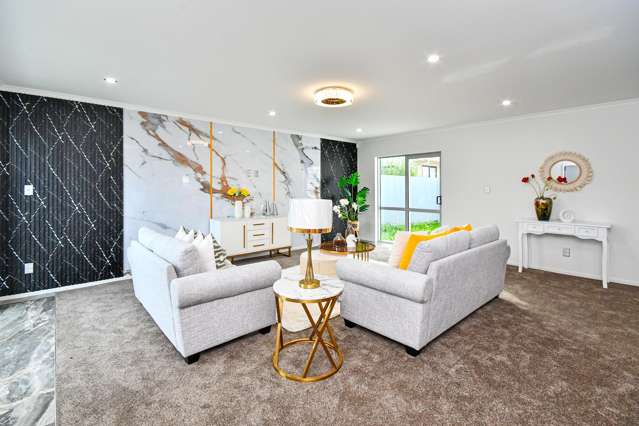Brand new 5 bedroom -by the sea!