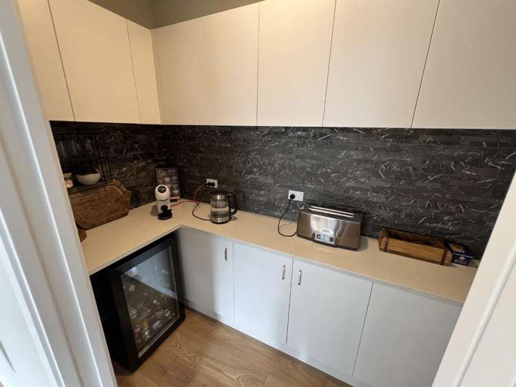 13 Tokerau Drive 2612_3