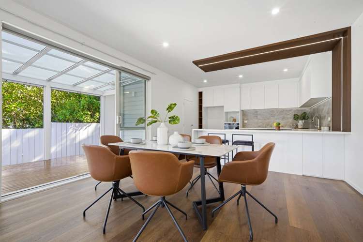 13a Cottam Grove Northcross_6