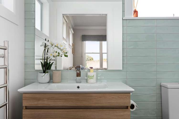 28A Moana Road Okitu_23