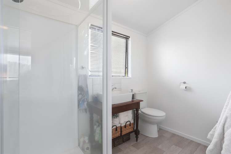 34 Taupiko Place Green Bay_8