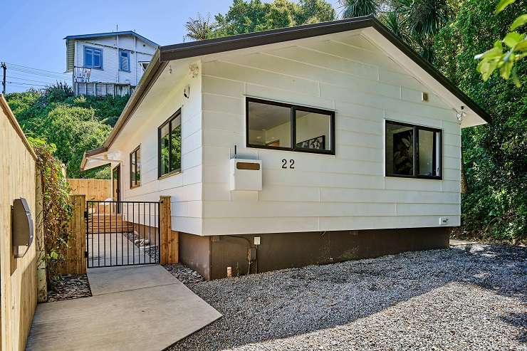 An impressive four-month renovation on the house in Ellesmere Avenue, in Miramar, Wellington, yielded a $500,000 on paper profit for the vendor. Photo / Supplied