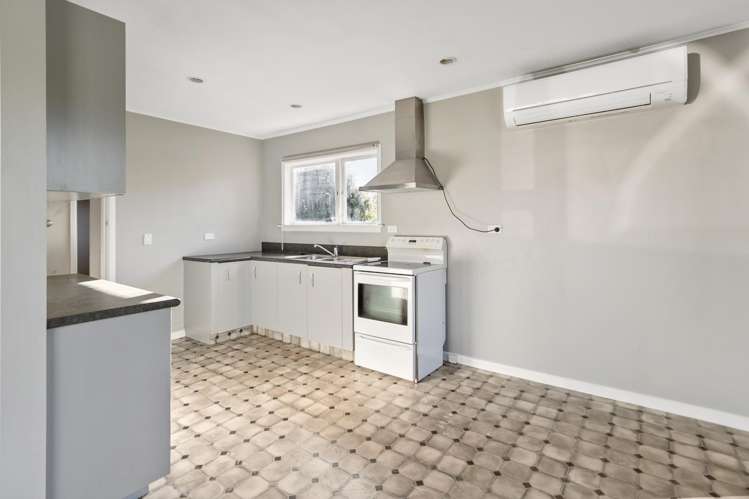 11 Grants Road Marchwiel_6